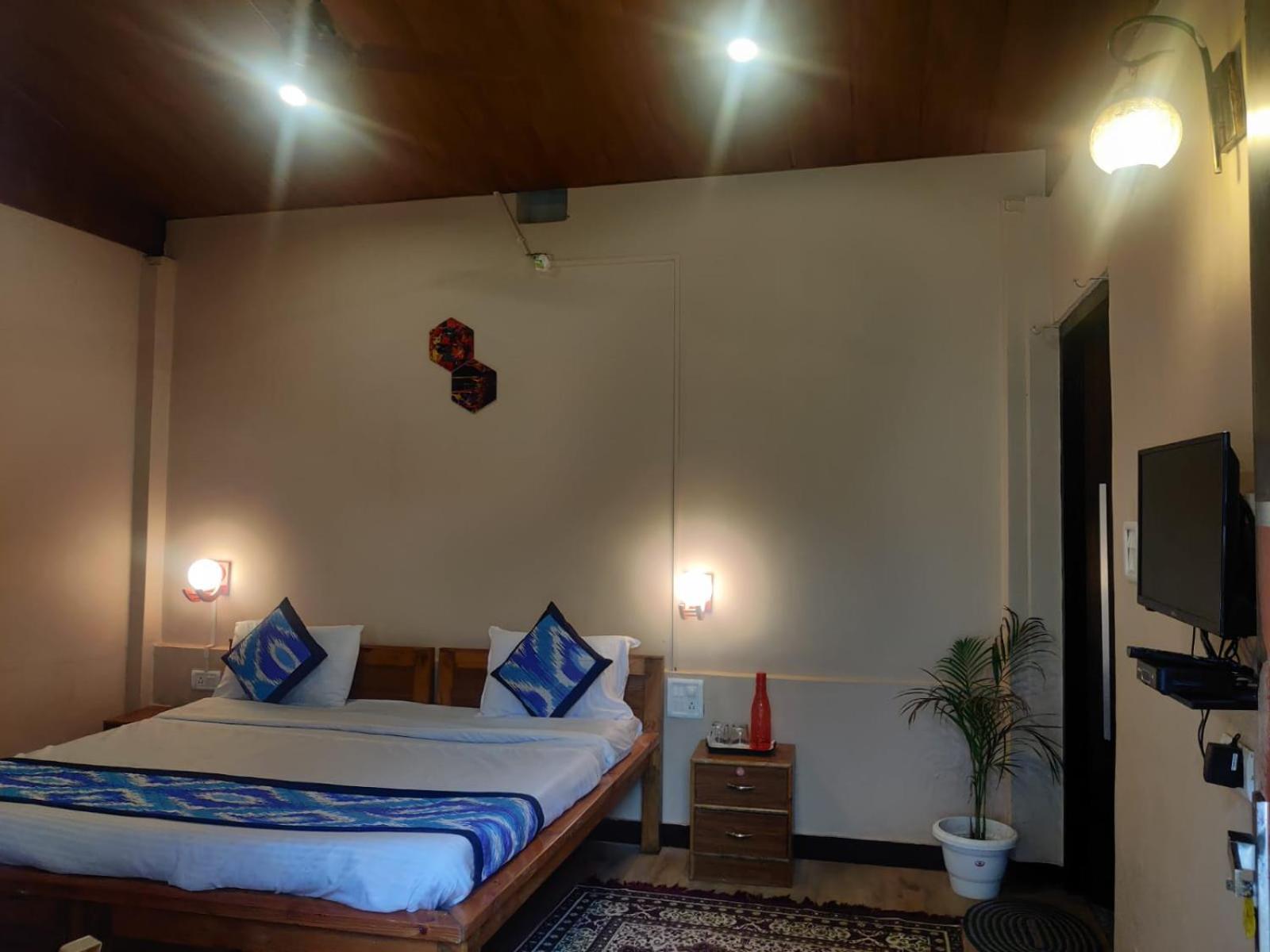 The Lake & Woods Bhimtal Exterior photo